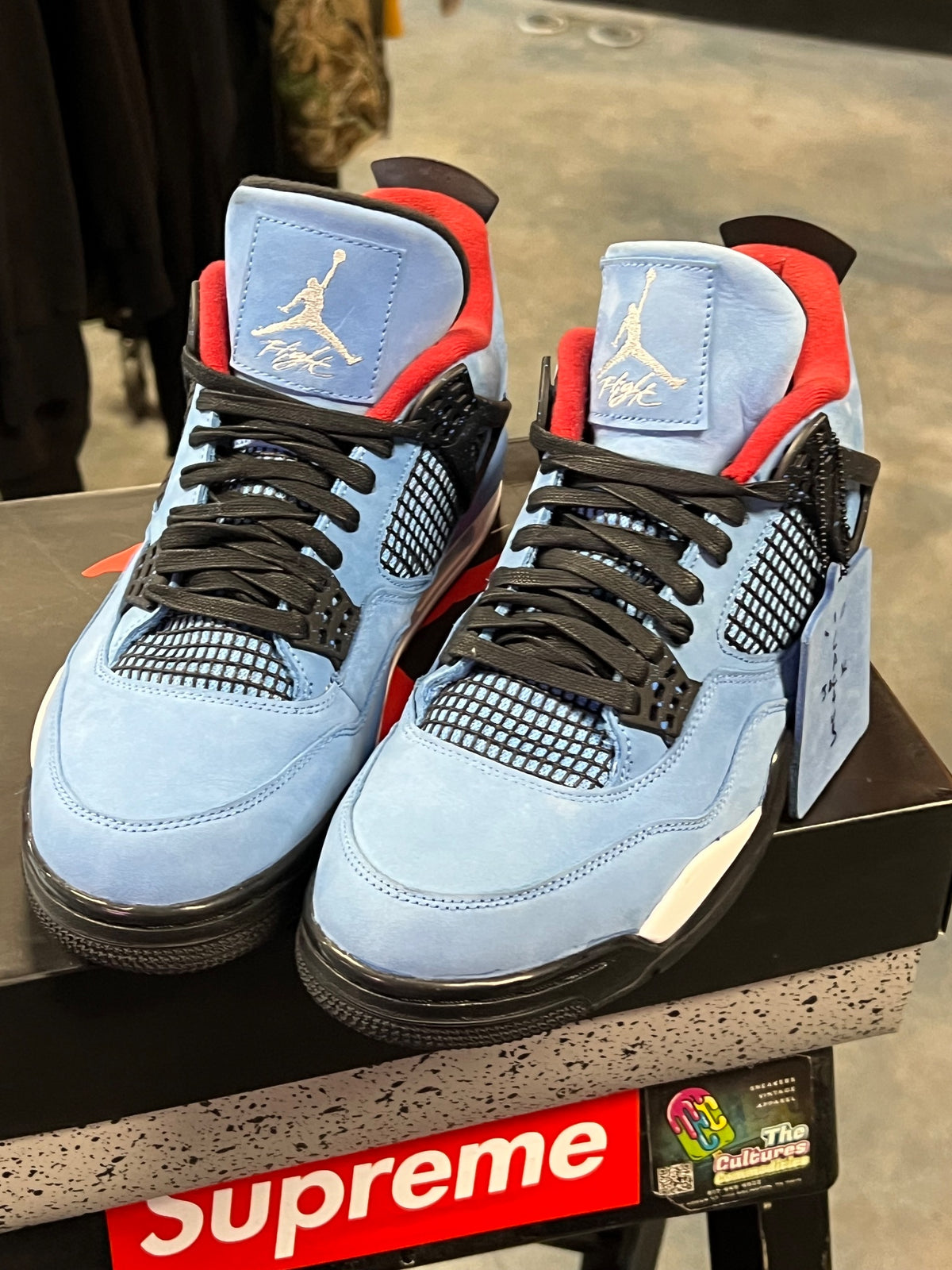 Jordan 4 Retro Travis Scott Cactus Jack