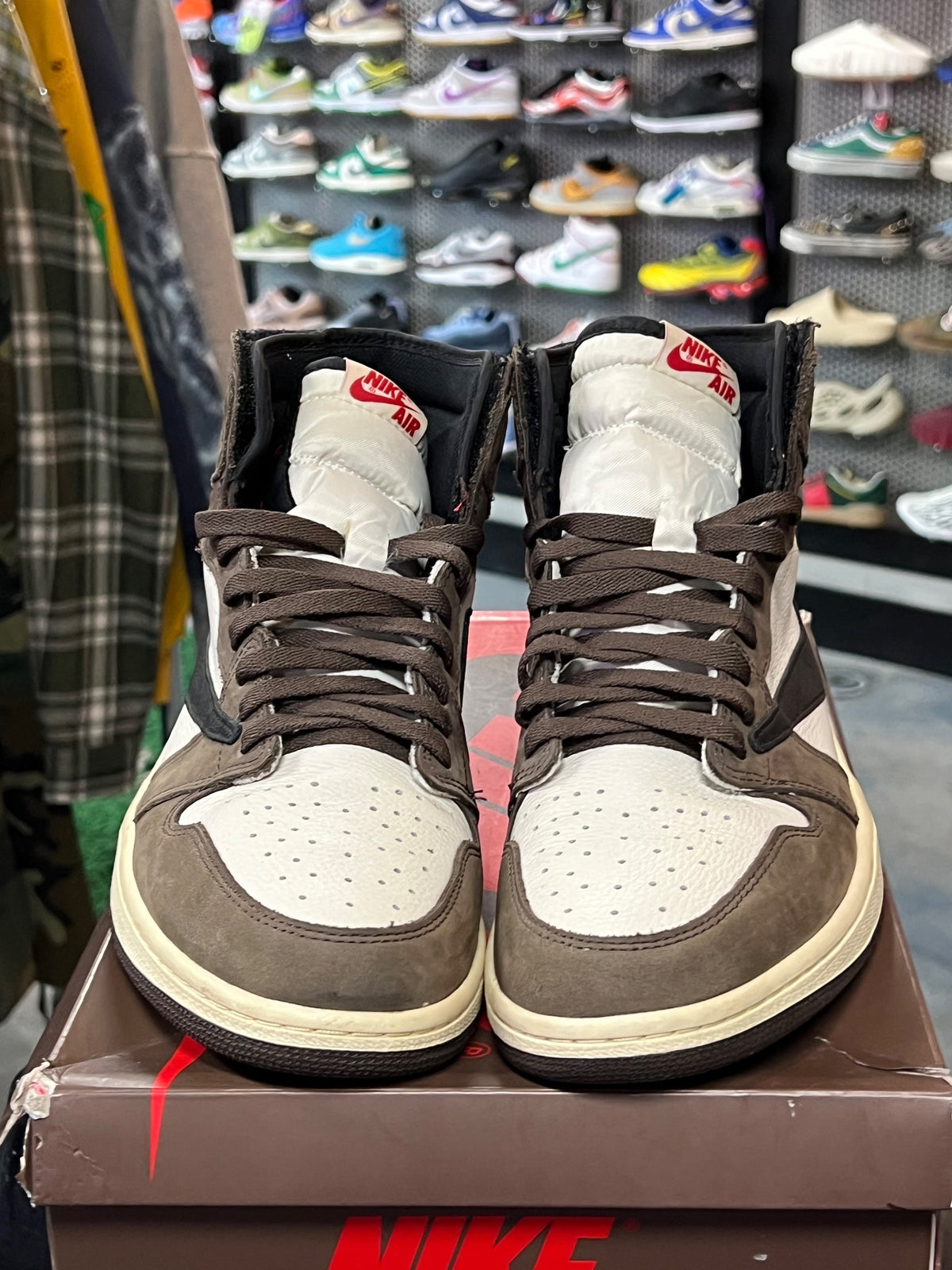 Jordan 1 Retro High OG SP Travis Scott Mocha