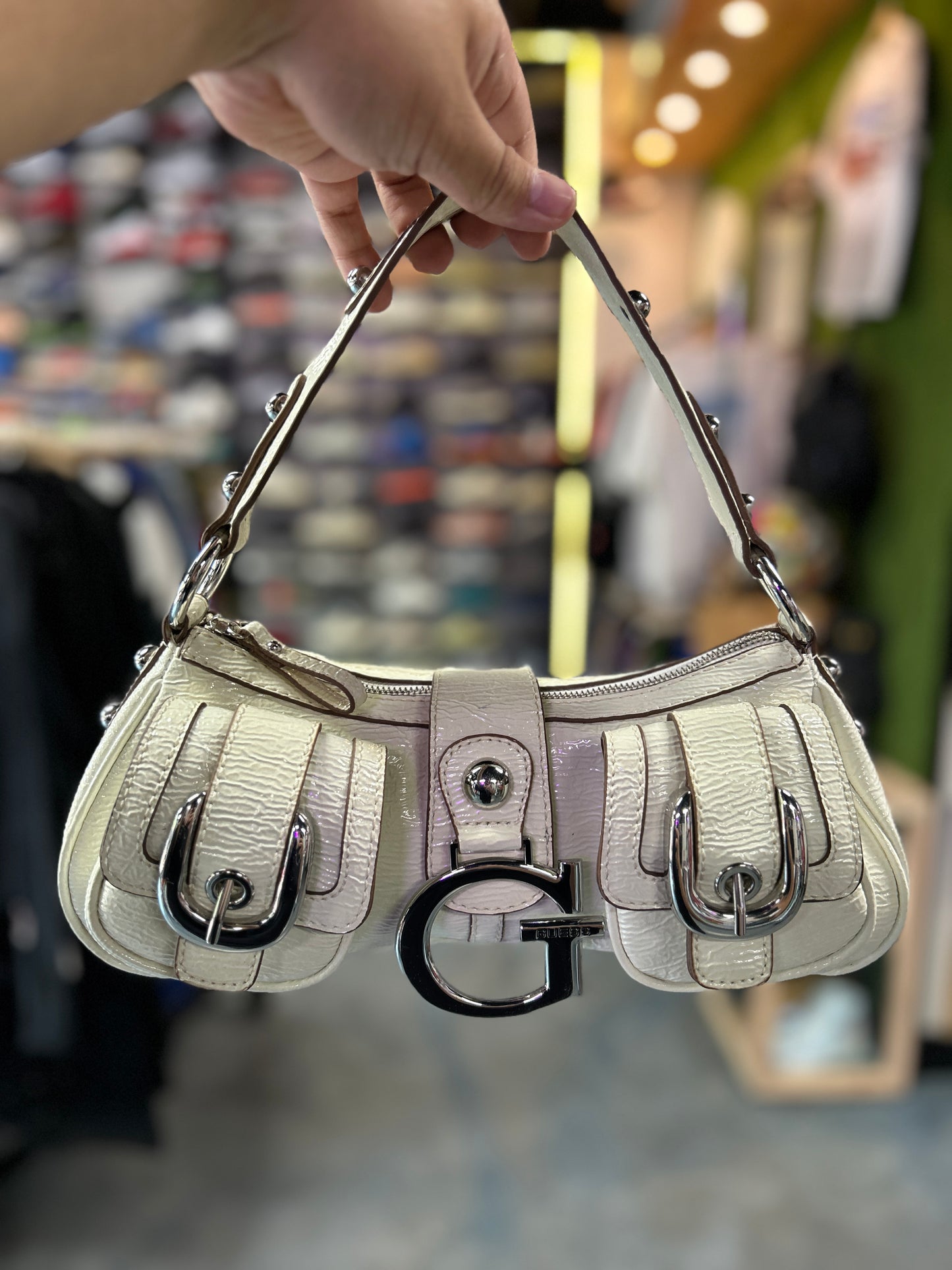 VTG GUESS Silver Vegan Leather Shoulder Bag (RZ) OTF