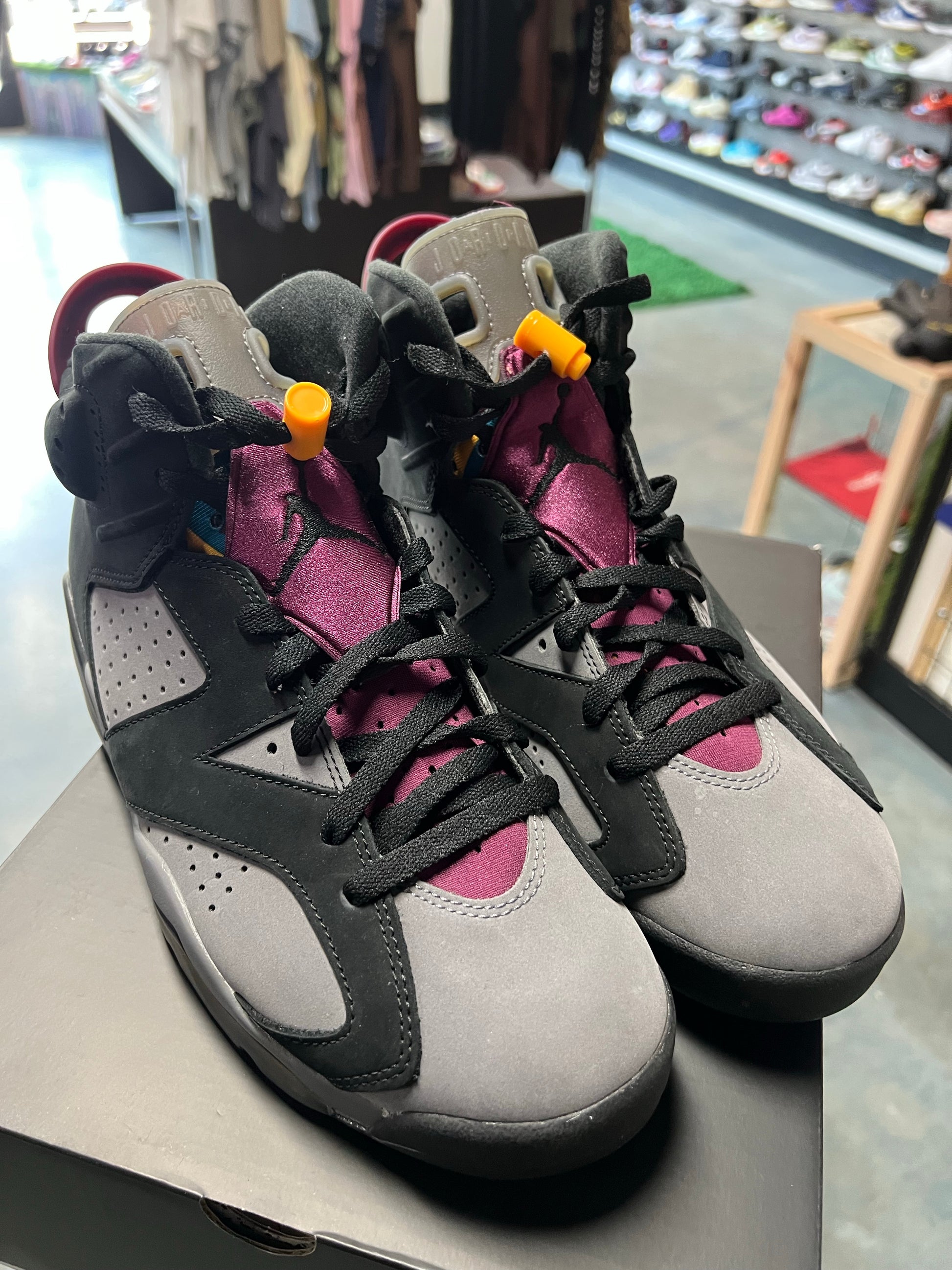 Jordan 6 Retro Bordeaux