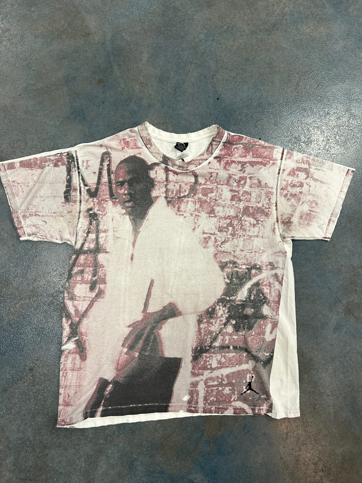 Vintage Micheal Jordan Big Print White Tee