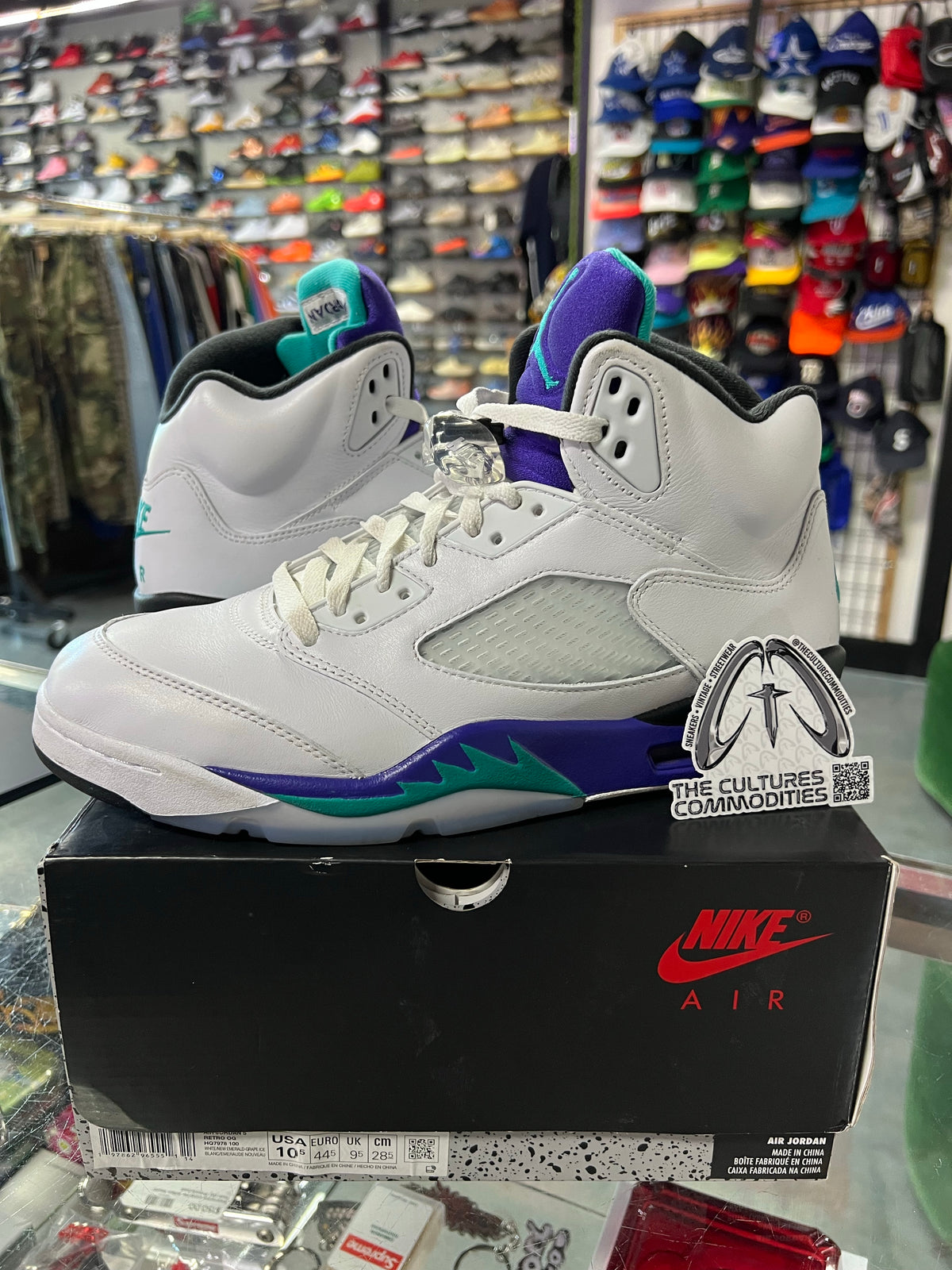 Jordan 5 Retro Grape (2025)