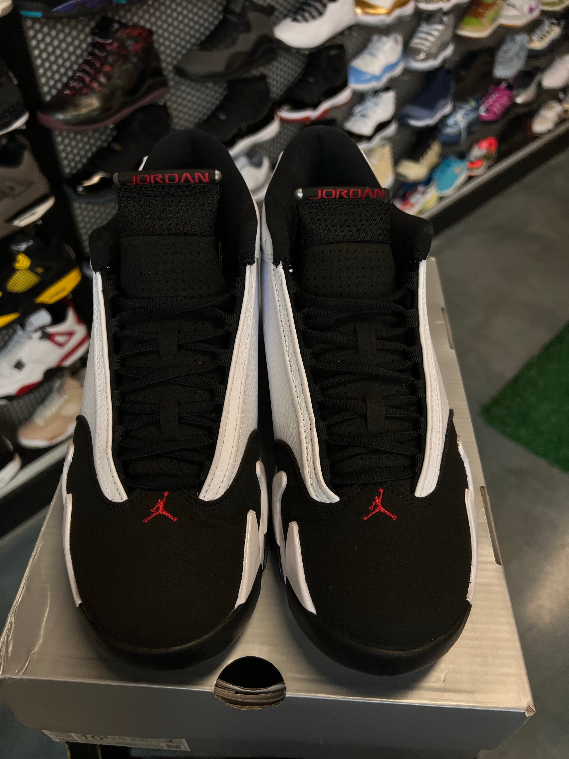 Jordan 14 Retro Black Toe (2024)