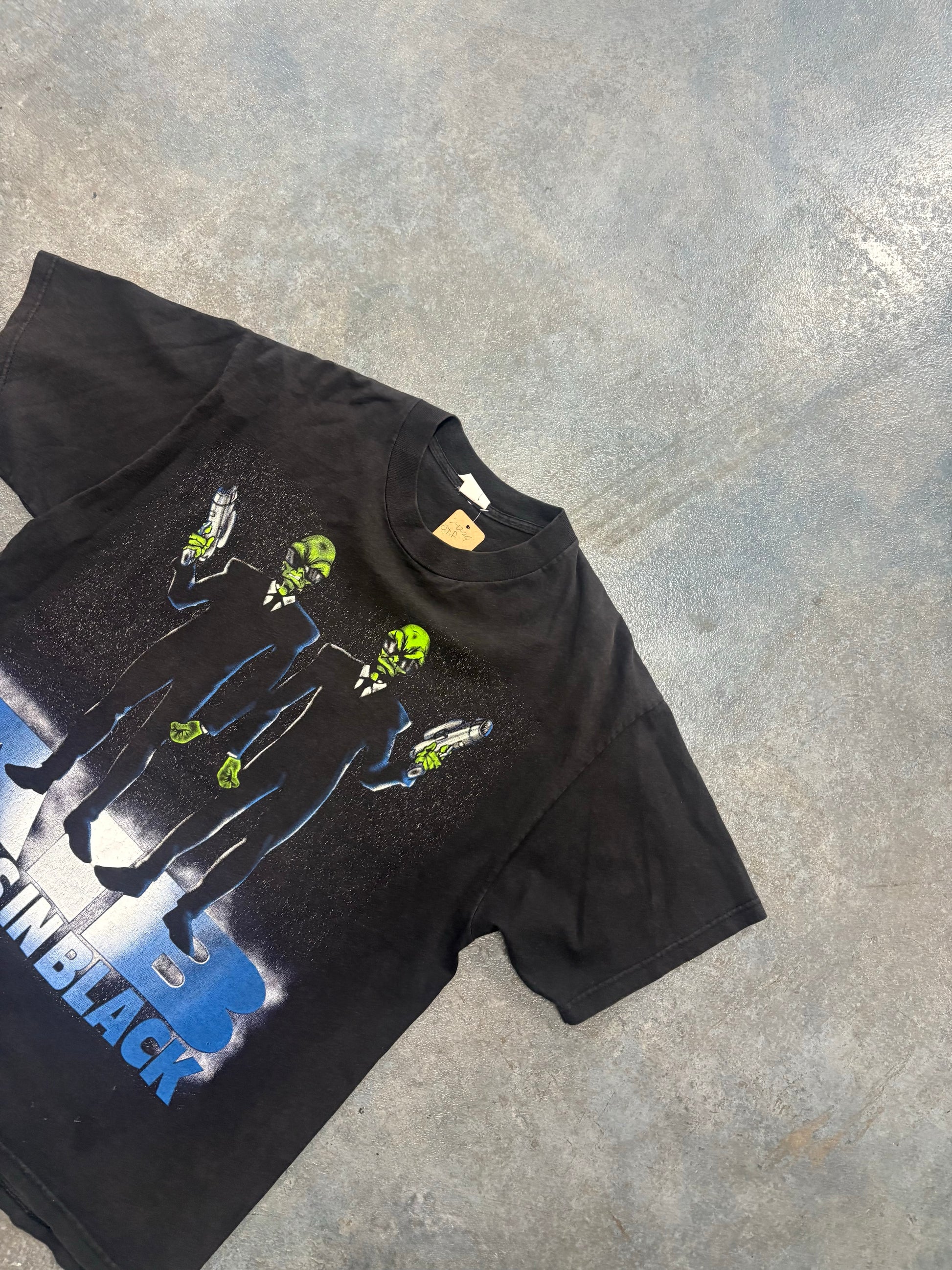 AIB(Aliens In Black) OTF