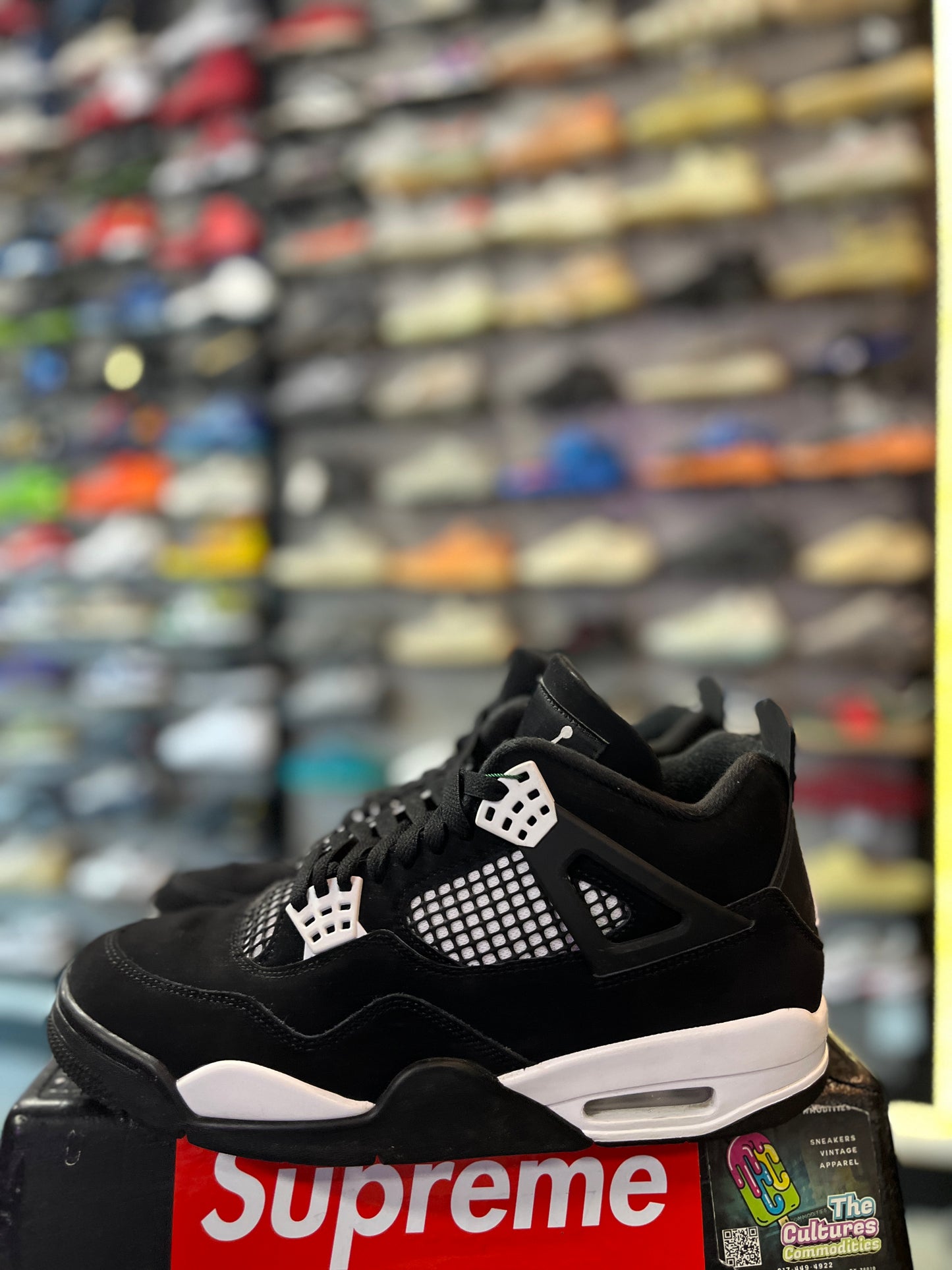 Jordan 4 Retro White Thunder (AC)