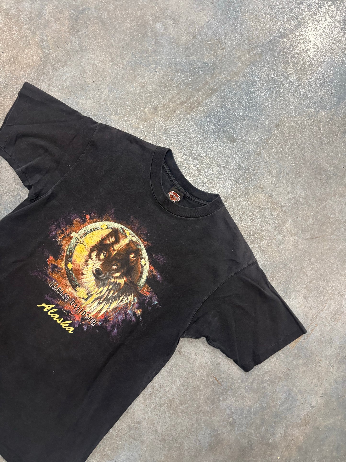 black wolf Harley-Davidson tee OTF (YC)