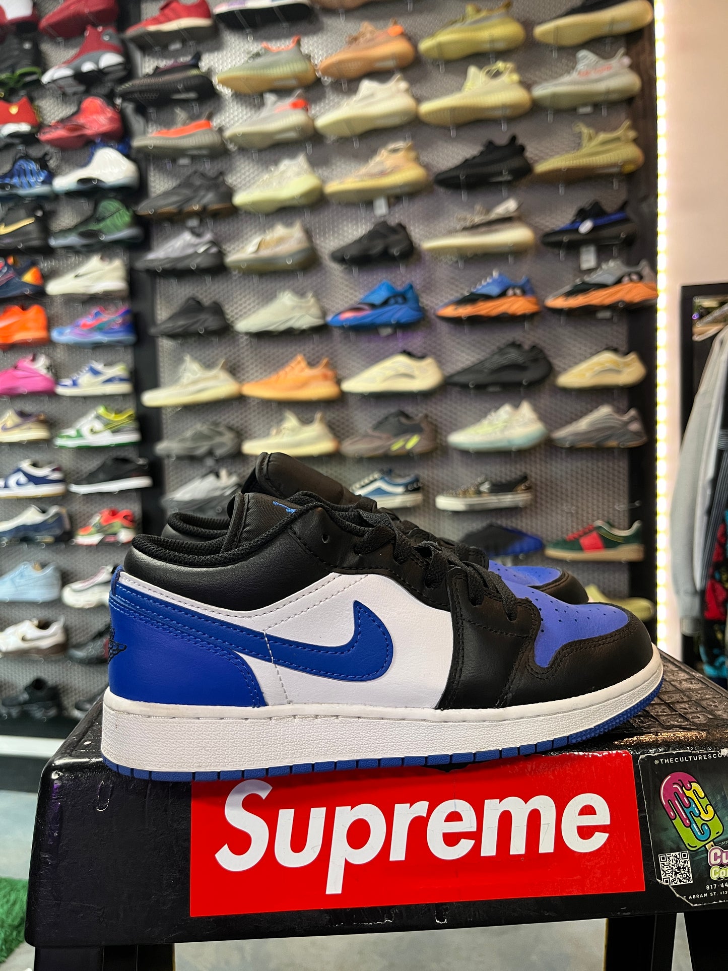 Jordan 1 Low SE Alternate Royal Toe (GS) (YC)