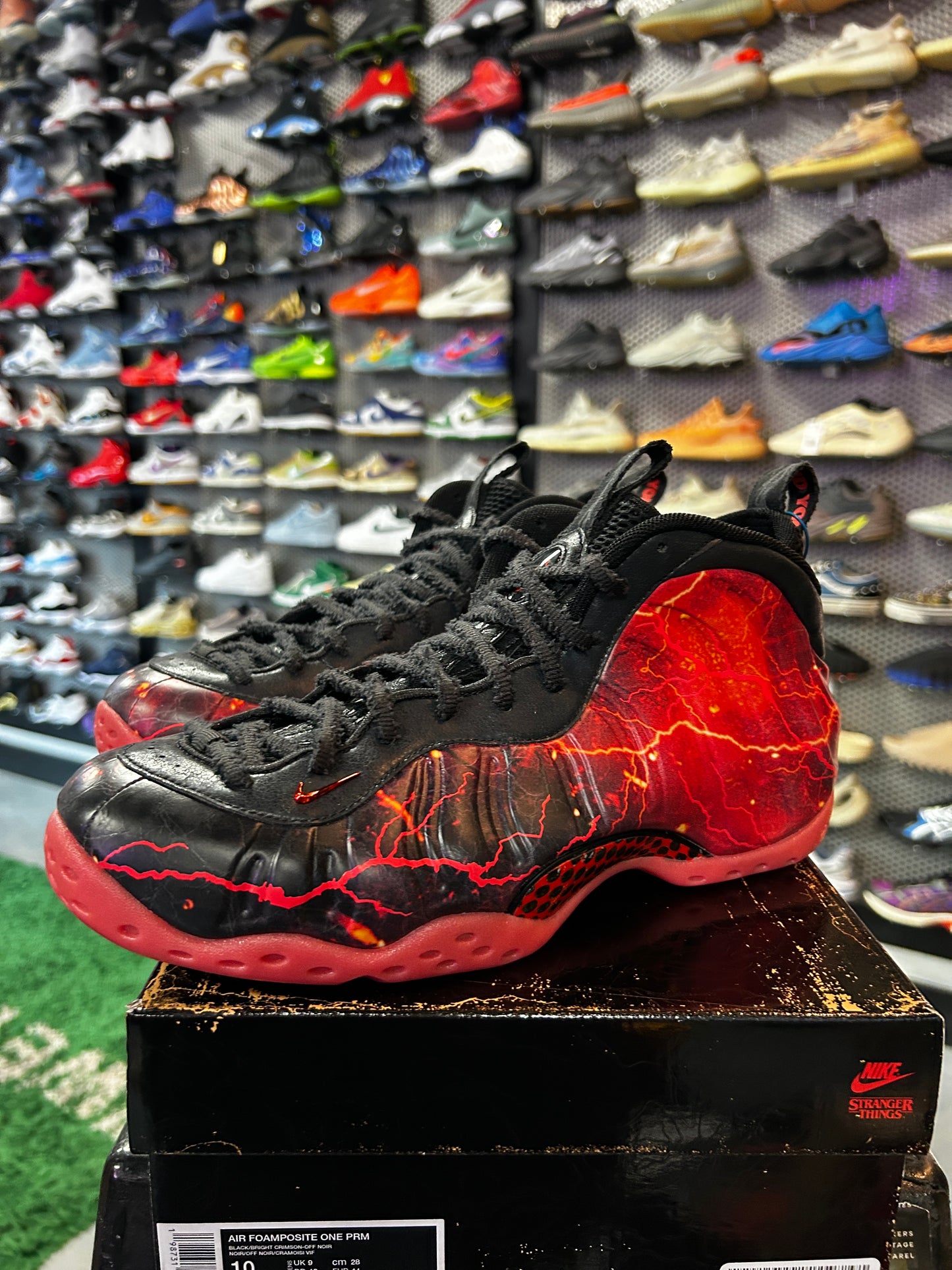 Nike Air Foamposite One Stranger Things (RCC)